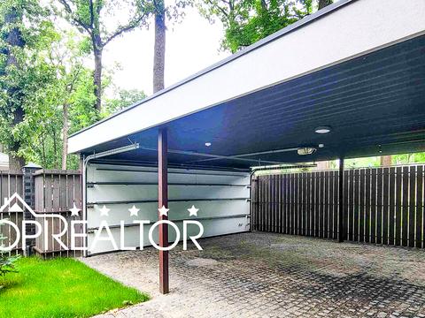 будинок за адресою Лісопарківська вул.