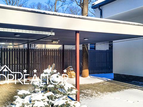 будинок за адресою Лісопарківська вул.