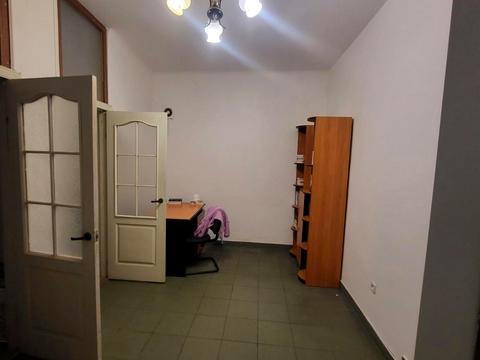 комерційна за адресою Зелена вул., 40