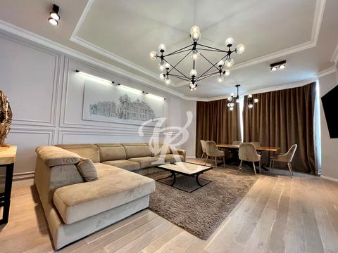 квартира за адресою Болсуновська вул. (Сергія Струтинського), 2