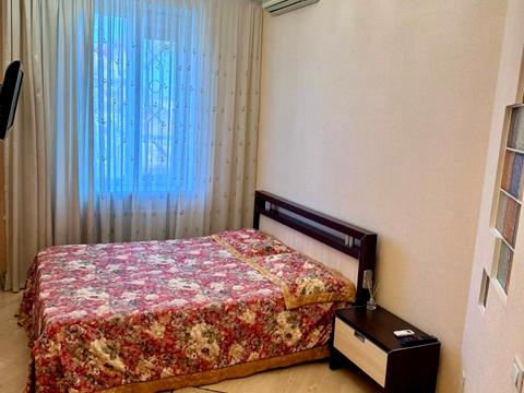 квартира за адресою Святослава Караванського вул. (Жуковського), 22