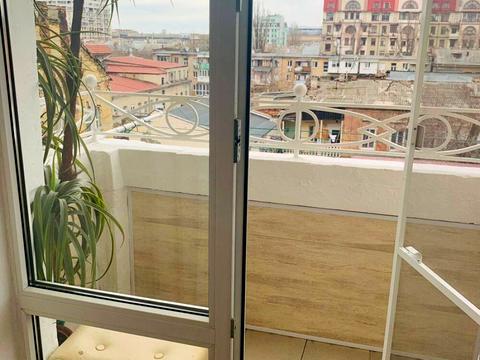 квартира за адресою Святослава Караванського вул. (Жуковського), 22