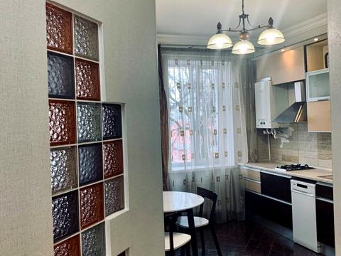 квартира за адресою Святослава Караванського вул. (Жуковського), 22