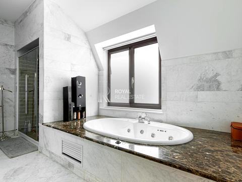 будинок за адресою Редутний пров., 10а