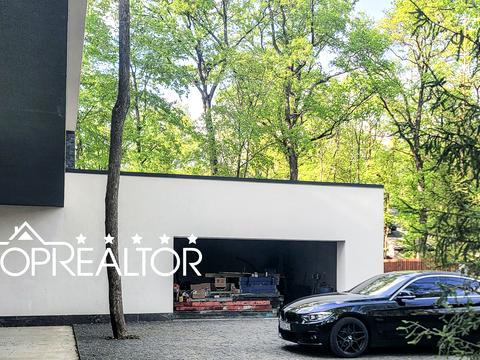 будинок за адресою Лісопарківська вул.