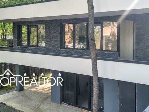 будинок за адресою Лісопарківська вул.