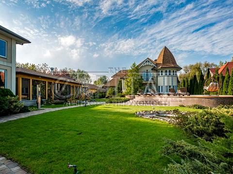 будинок за адресою Гідності вул. (Жертв Революції)