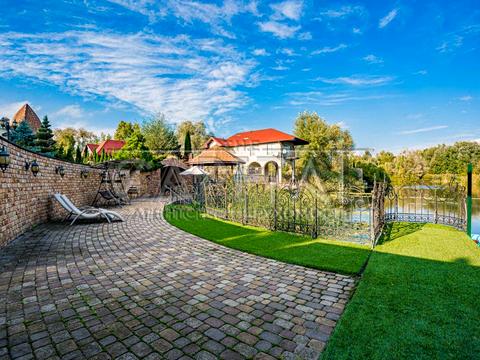 будинок за адресою Гідності вул. (Жертв Революції)