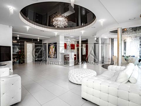 будинок за адресою Гідності вул. (Жертв Революції)