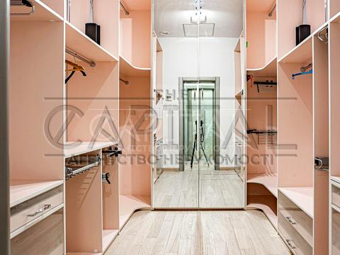 будинок за адресою Гідності вул. (Жертв Революції)