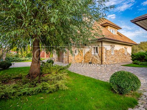 будинок за адресою Гідності вул. (Жертв Революції)