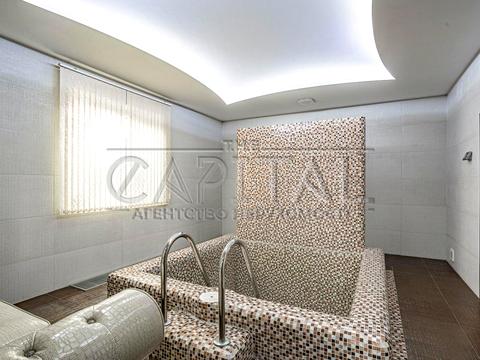 будинок за адресою Гідності вул. (Жертв Революції)