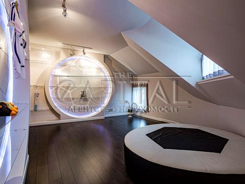 будинок за адресою Гідності вул. (Жертв Революції)