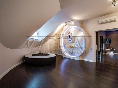 будинок за адресою Гідності вул. (Жертв Революції)