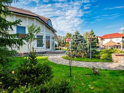 будинок за адресою Гідності вул. (Жертв Революції)