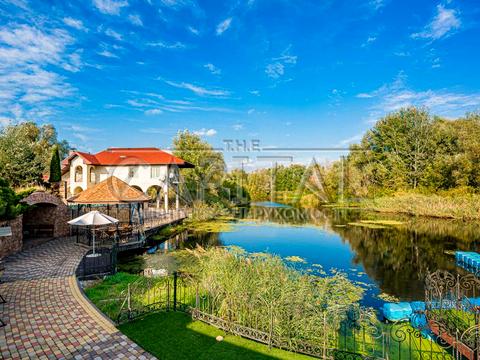 будинок за адресою Гідності вул. (Жертв Революції)