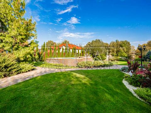 будинок за адресою Гідності вул. (Жертв Революції)