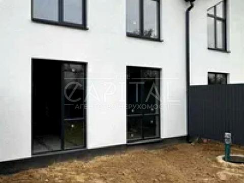 будинок за адресою Каштанова