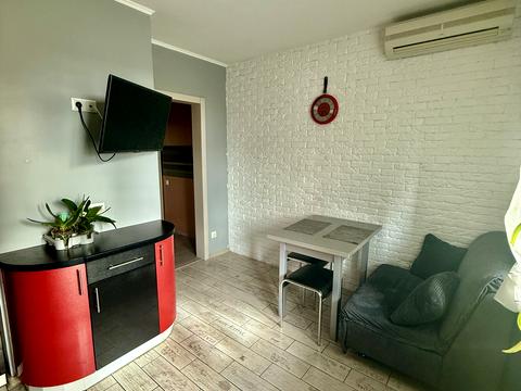 квартира за адресою Михайла Максимовича вул. (Онуфрія Трутенка), 7