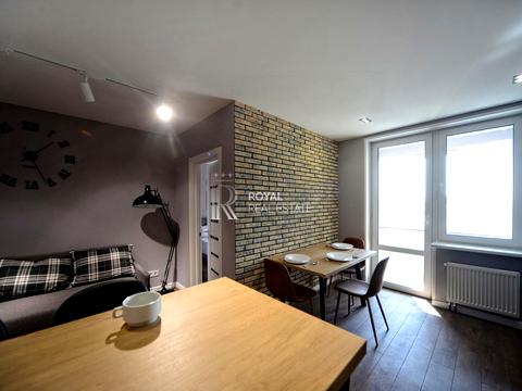 квартира за адресою Голосіївський просп. (40-річчя Жовтня), 95