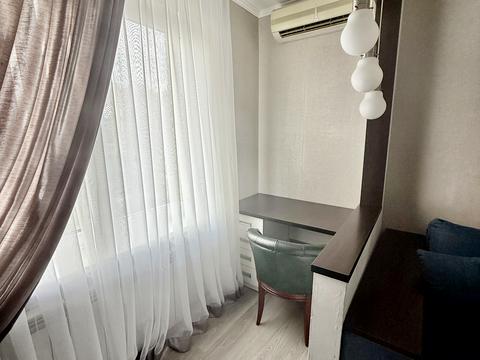 квартира за адресою Михайла Максимовича вул. (Онуфрія Трутенка), 7