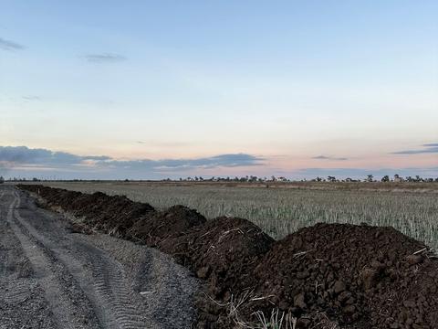 ділянка за адресою Дачна вул.