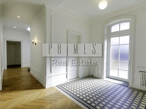 будинок за адресою Соснова вул.