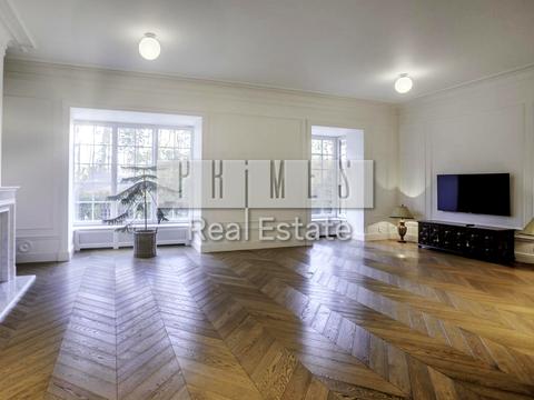 будинок за адресою Соснова вул.