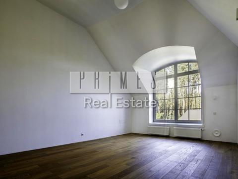 будинок за адресою Соснова вул.