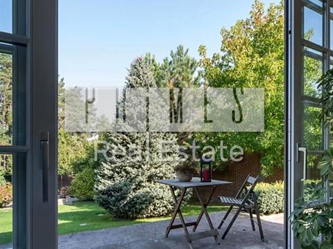 будинок за адресою Соснова вул.