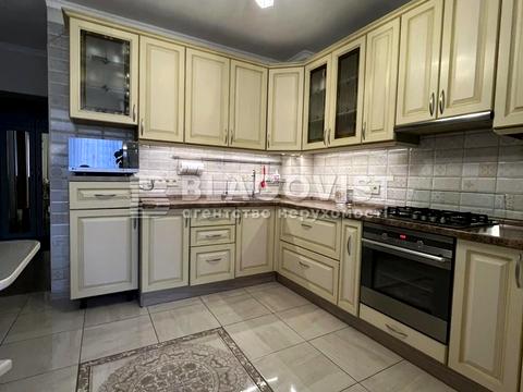 квартира за адресою Петрівська вул., 1