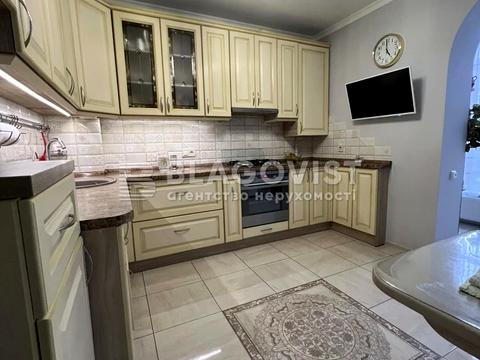 квартира за адресою Петрівська вул., 1