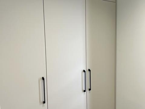 будинок за адресою Вишнева вул.