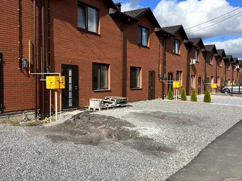 будинок за адресою Вишнева вул.