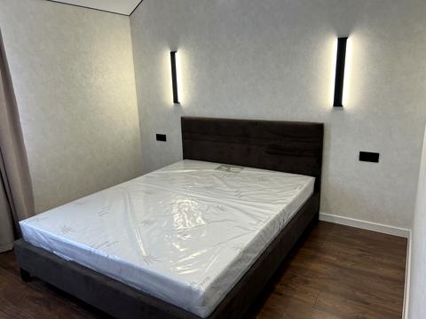 будинок за адресою Вишнева вул.