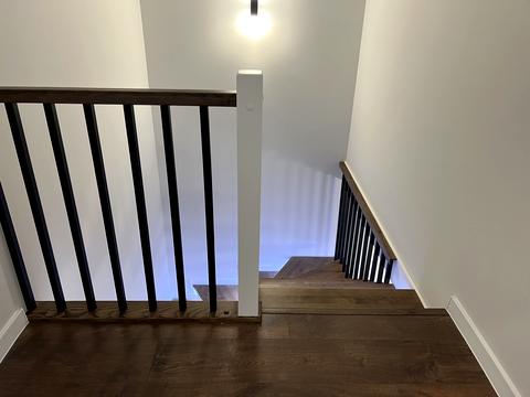 будинок за адресою Вишнева вул.