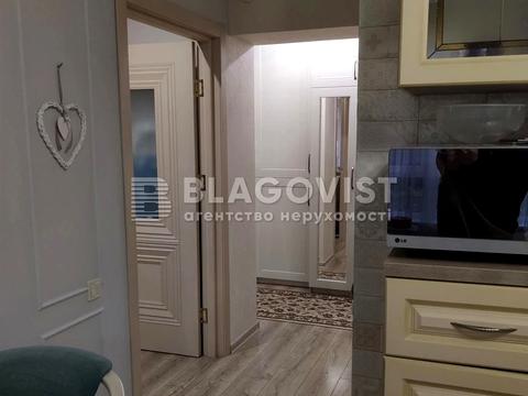 квартира за адресою Петрівська вул., 1