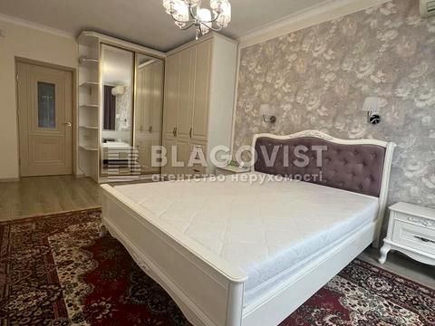 квартира за адресою Петрівська вул., 1