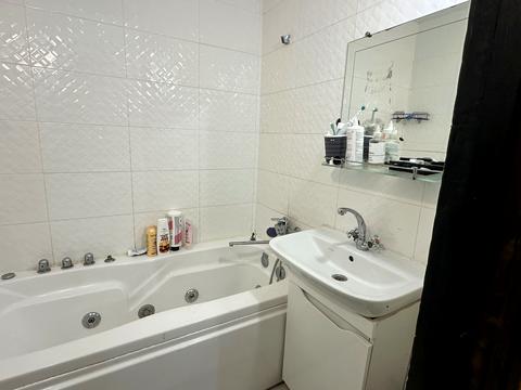 квартира за адресою Олександра Данченка вул. (Немировича-Данченка), 30