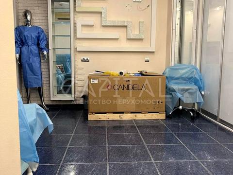 комерційна за адресою Новгород-Сіверська вул. (Новгородська), 3