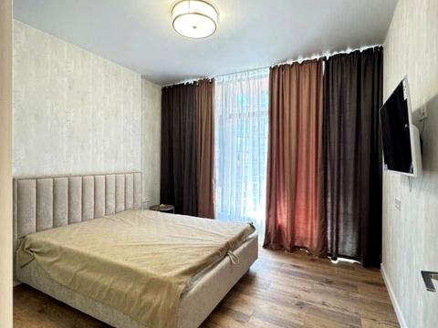 квартира по адресу Кучеревського бульв., 1