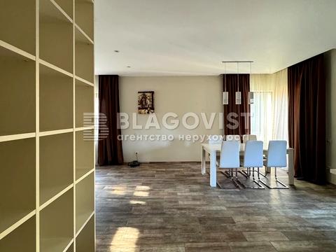 будинок за адресою Богдана Хмельницького вул., 4