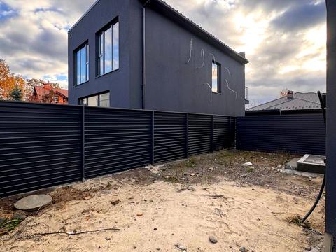 будинок за адресою Зоряна вул.