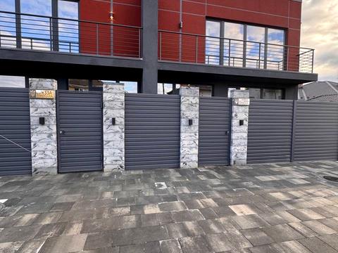 будинок за адресою Зоряна вул.