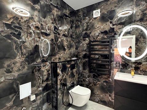 будинок за адресою Зоряна вул.