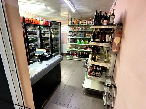 комерційна за адресою Мирона Тарнавського вул., 36