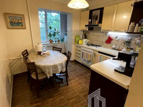 квартира за адресою Зодчих вул., 34