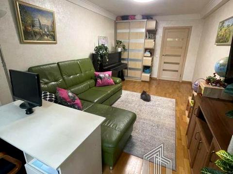 квартира за адресою Зодчих вул., 34