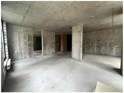 комерційна за адресою Родини Крістерів вул., 14