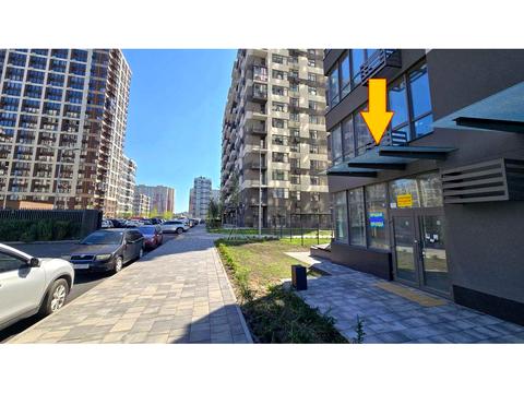 комерційна за адресою Родини Крістерів вул., 14